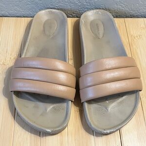 Beatrice Valenzuela CLASSIC SANDALIA - SAND - Women's Tan Slide Sandals 8